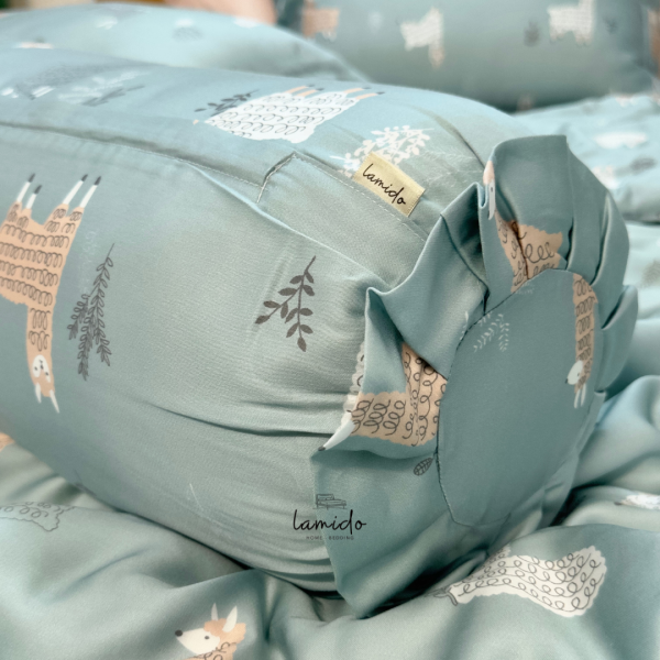 Vỏ gối ôm lụa tencel Cừu Xanh