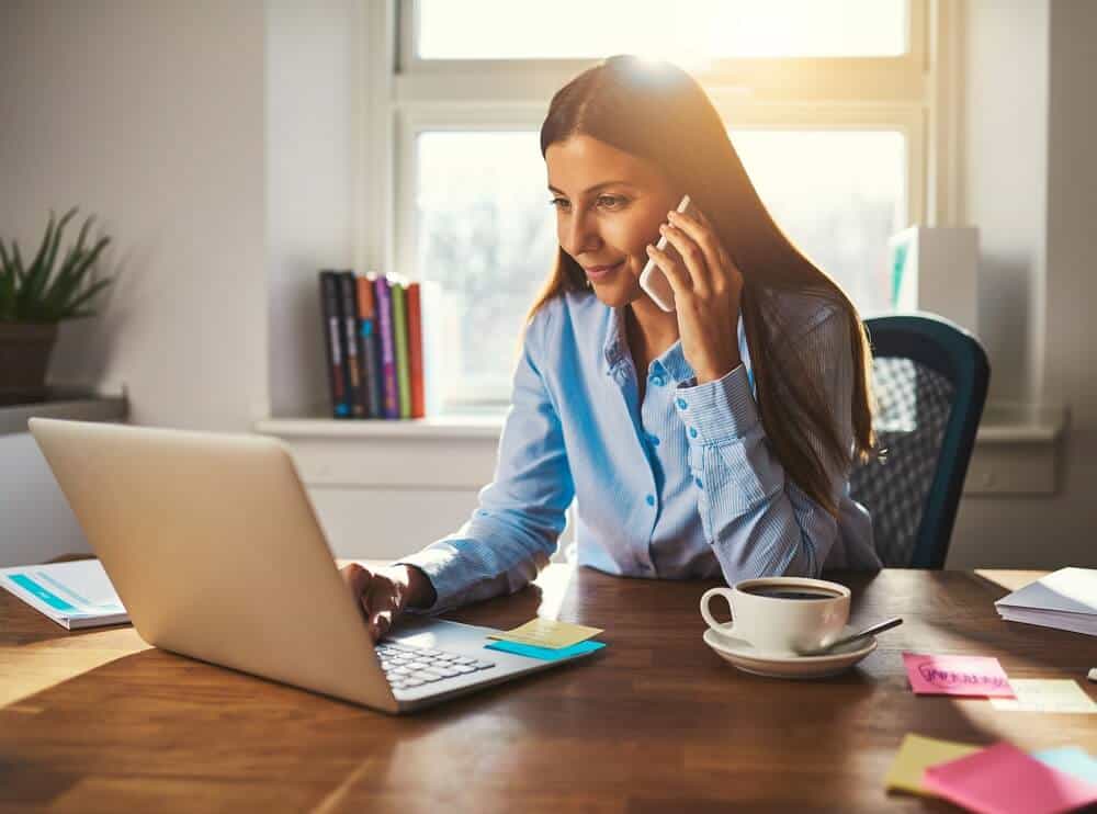 Những lưu ý trong quá trình sử dụng bàn làm việc